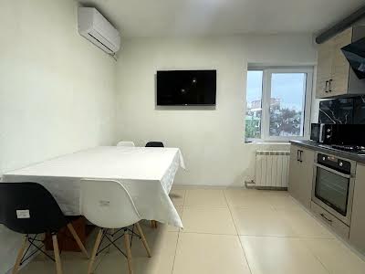 квартира за адресою Володимирська вул., 14б