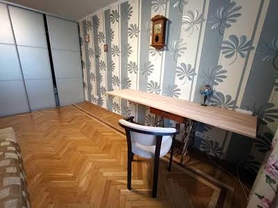 квартира за адресою ширшова, 1