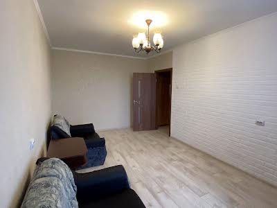 квартира по адресу Кулика і Гудачека ул. (Макарова), 6