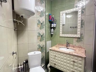 квартира за адресою Урлівська вул., 30