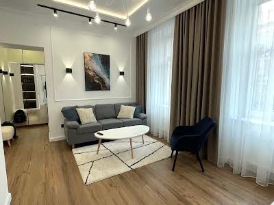 квартира по адресу Стефаника ул., 7а