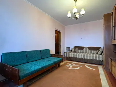 квартира за адресою Озерна вул., 24