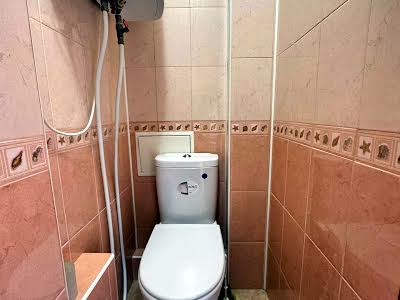 квартира за адресою Максима Залізняка вул., 36