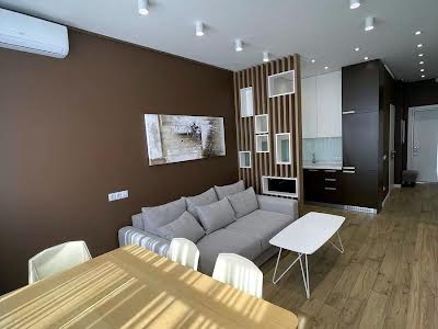 квартира за адресою Василя Тютюнника вул. (Анрі Барбюса), 53