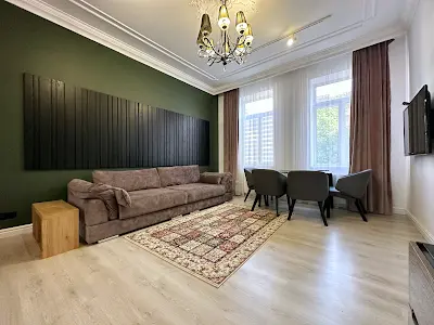 квартира за адресою Пантелеймона Куліша вул., 11