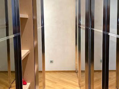 квартира по адресу Золотоворотская ул., 13