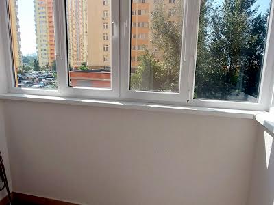 квартира по адресу Семьи Кульженков ул. (Дегтяренко Петра), 37