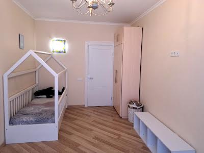 квартира за адресою Драгоманова вул., 2Б