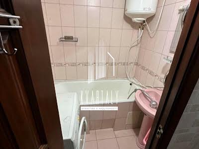 квартира за адресою Йорданська вул. (Лайоша Гавро), 7