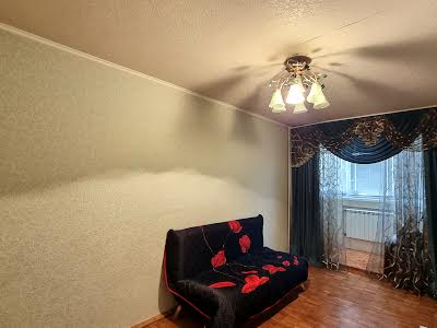 квартира за адресою Пантелеймона Куліша вул. (Челябінська), 15