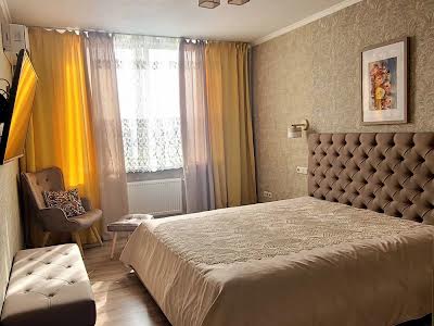 квартира за адресою Олени Пчілки вул., 6