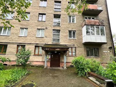 квартира за адресою Василя Симоненка вул., 2