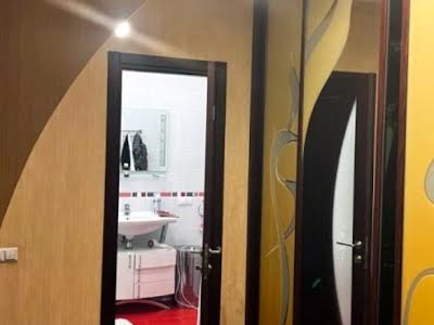 квартира за адресою Драгоманова вул., 8