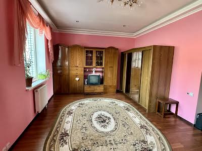 будинок за адресою Синьоозерна вул., 18