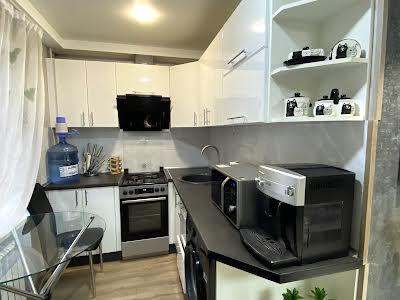квартира по адресу Звенигородская ул., 4