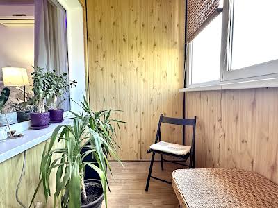 квартира за адресою Свободи просп., 32