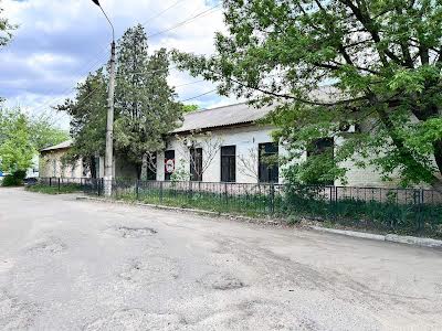 комерційна за адресою Деревообробна вул., 5а