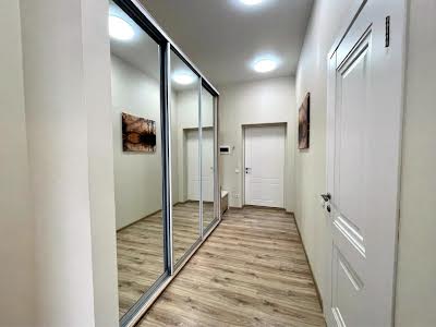 квартира за адресою Успішна вул., 14