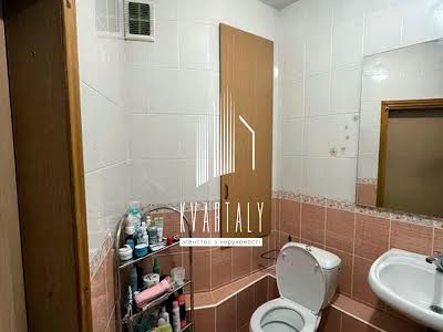 квартира за адресою Машинобудівна вул., 21