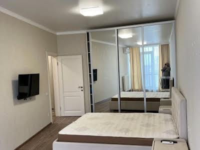 квартира по адресу Генуэзская ул., 27