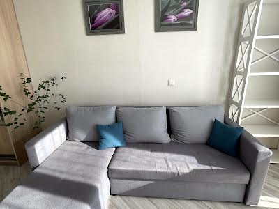 квартира за адресою Мінеральна вул., 7-Е