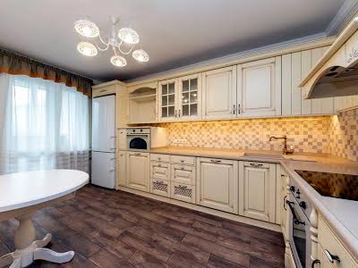 квартира за адресою Михайла Максимовича вул. (Онуфрія Трутенка), 9-А