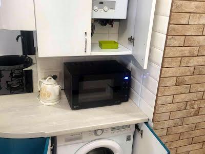 квартира за адресою Голубовича С., 37