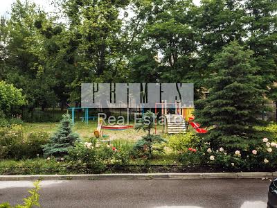 квартира за адресою Сергія Берегового вул. (Мартиросяна), 5