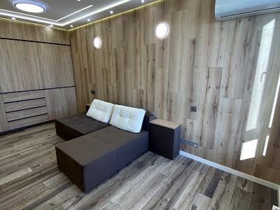 квартира за адресою Каховська вул., 56