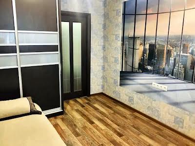 квартира по адресу Героев Днепра ул., 19
