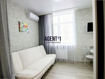 квартира по адресу вул. Соборна, 103/12