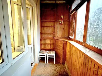квартира за адресою Приозерна вул., 12-А