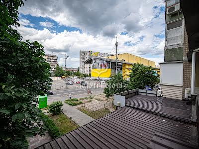 квартира по адресу Оболонский просп., 12