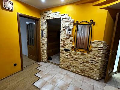 квартира по адресу Драгоманова ул., 14