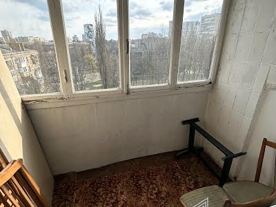 квартира за адресою Депутатська вул., 6