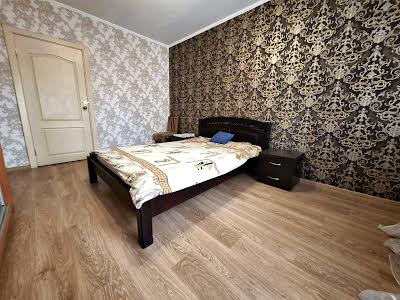 квартира за адресою Тростянецька вул., 8б