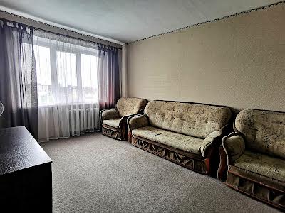 квартира за адресою Олександра Кукурби вул. (Космонавта Комарова), 3