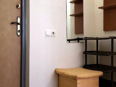 квартира по адресу Чернобыльская ул., 11А