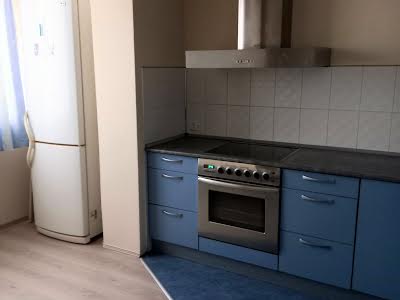 квартира за адресою Олександра Довженка вул., 16А
