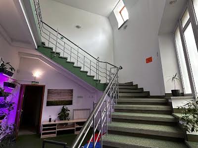комерційна за адресою Сміливих вул., 1