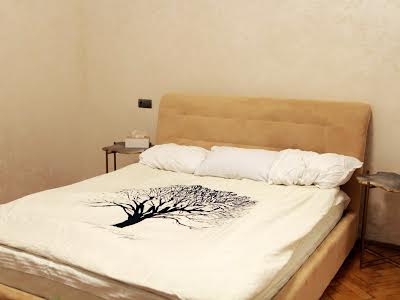 квартира за адресою Миколая Коперника вул., 12