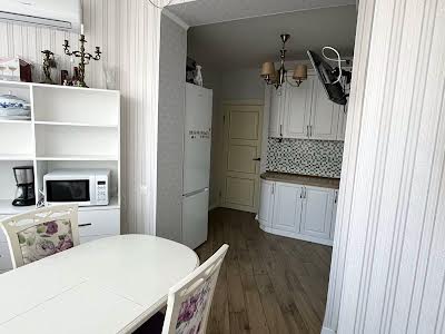 квартира по адресу Академика Амосова ул., 63