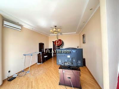 квартира за адресою Дмитрівська вул., 69