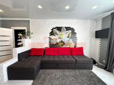 квартира за адресою Ракетна вул., 24