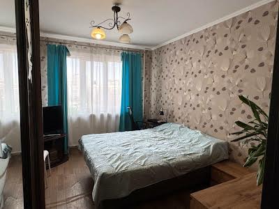 квартира за адресою Академіка Заболотного вул., 23
