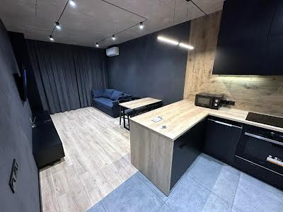 квартира за адресою Богдана Хмельницького  вул., 122