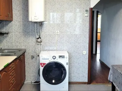 квартира по адресу Николая Ушакова ул., 6