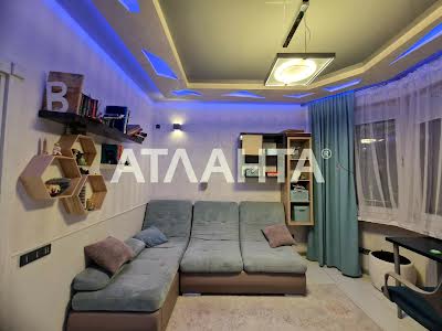 квартира за адресою Одеса, Середньофонтанська вул., 19