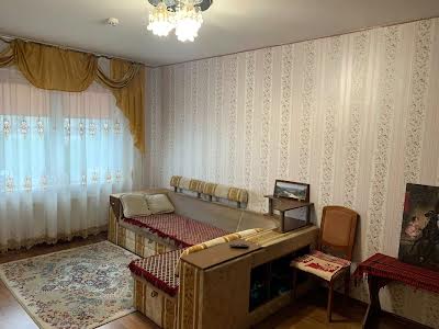 квартира за адресою Михайла Максимовича вул. (Онуфрія Трутенка), 7-В