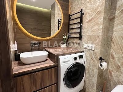 квартира за адресою Новопольова вул., 2корп2